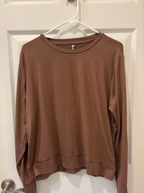 lukka Lux Brown Crewneck Sweatshirt